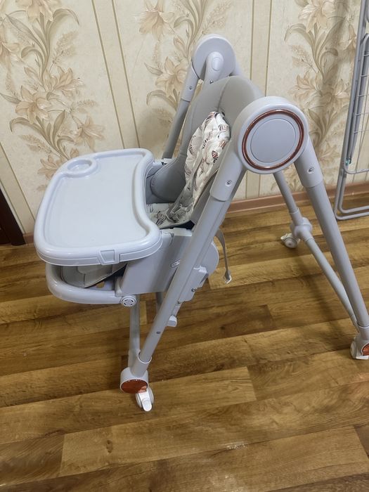 Стол для ребенка