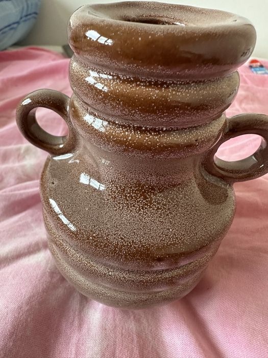 Продавам порцеланов свещник