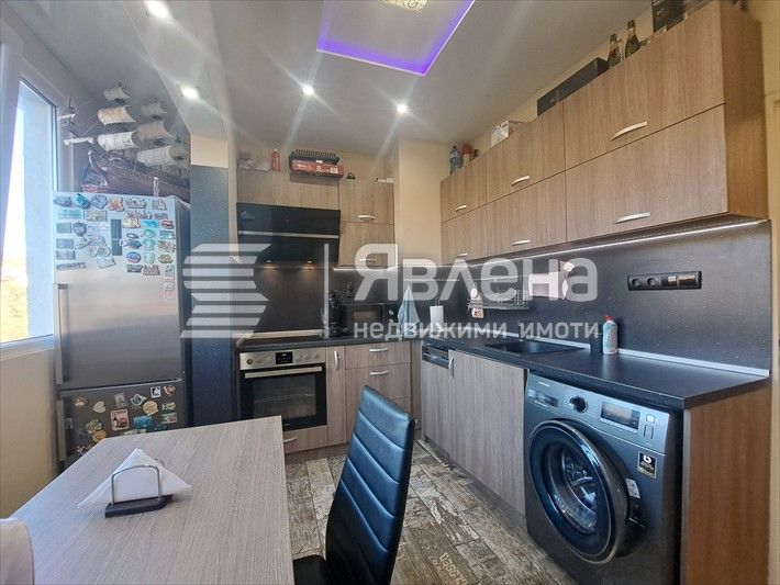 Продава се Двустаен апартамент в Варна, Възраждане 3 - 59 кв.м за 2034 €/кв.м - Снимка #5