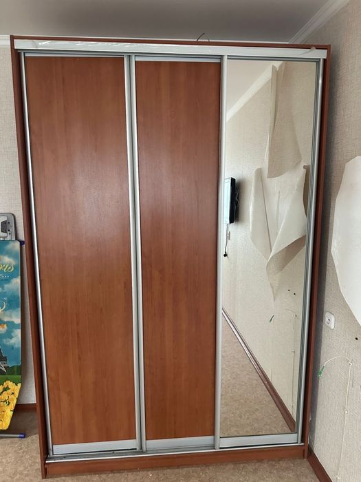 Продам мебель срочно