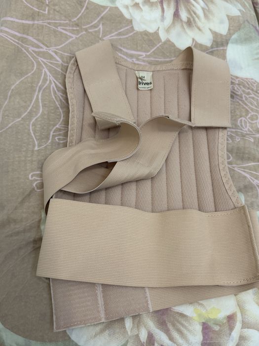 ортопедический корсет для спины и плеч