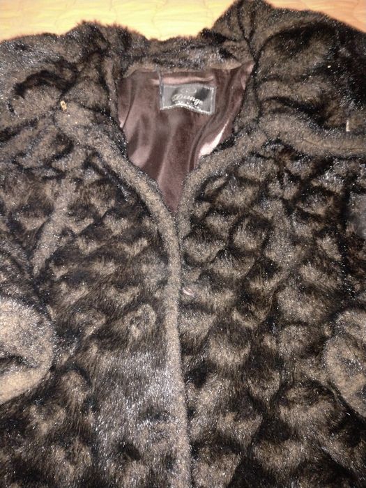 Дамско кожено с пух палто