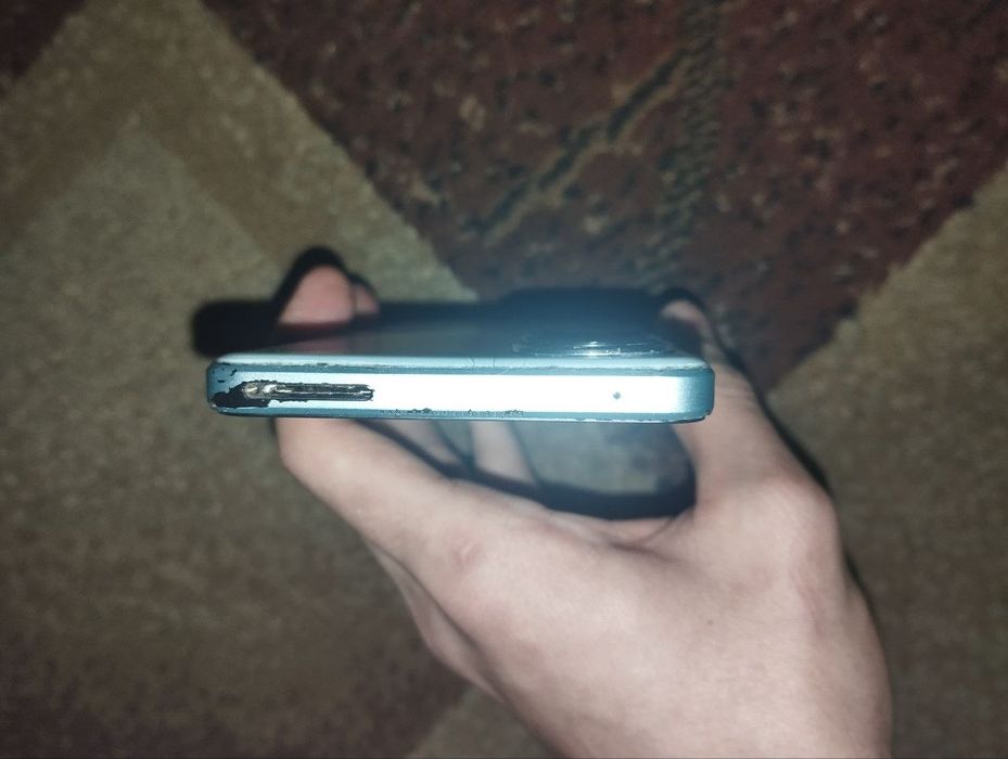 Обменяю на самсунг а32