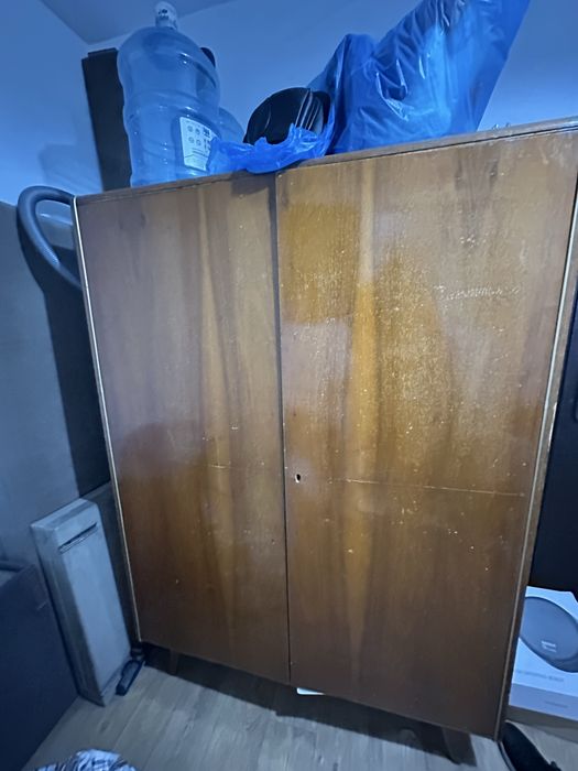 Шкаф настоящее дерево