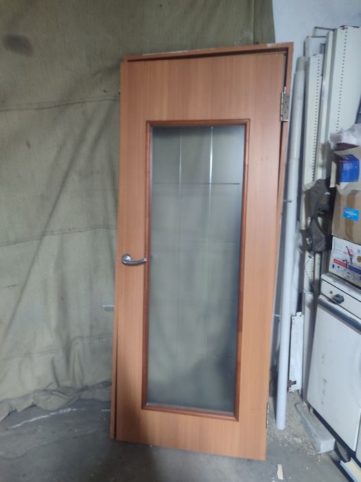 Продам межкомнатные двери