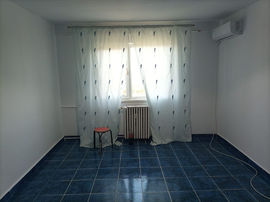 Vând garsonieră  preț 36.500 E