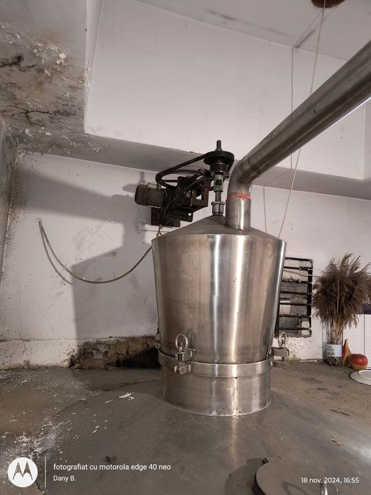 Vând URGENT-Cazan pentru țuică, confecționat d