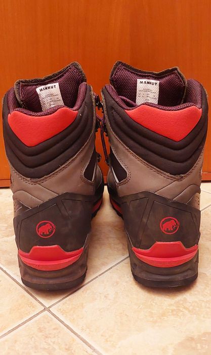 Туристически обувки MAMMUT Kento Advanced High GTX