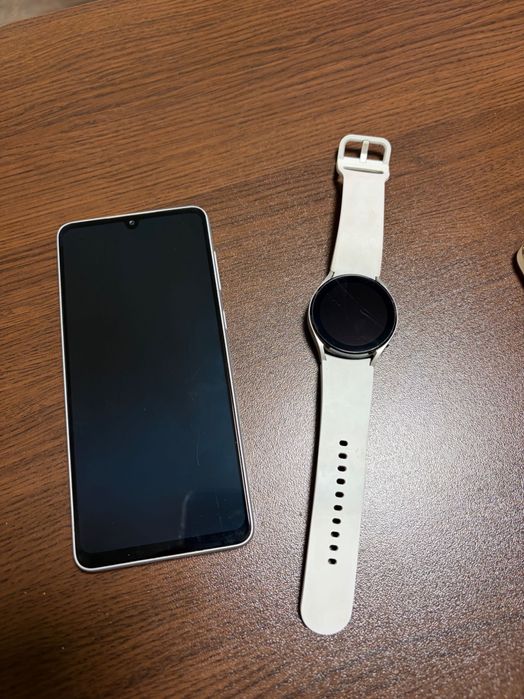 Samsung A33 и Samsung Watch 4