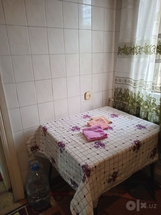 O’zimni uyimni Chilonzor 8 kvartalda ijaraga beraman. 2 xona 4 etaj.