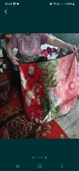 Продам платки и ткани новые красивые