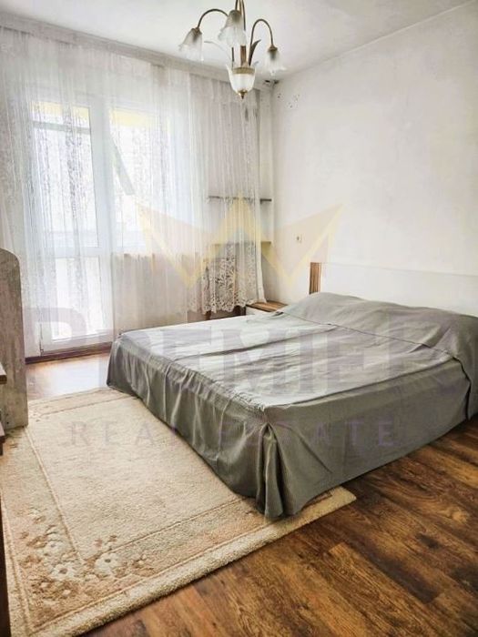 Продава се Тристаен апартамент в Бургас, Братя Миладинови - 92 кв.м за 1772 €/кв.м - Снимка #6