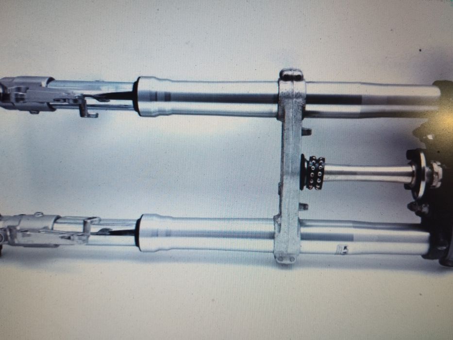 Furca fata completa pentru Suzuki Gsxr 1300 Hayabusa model 1998-2007