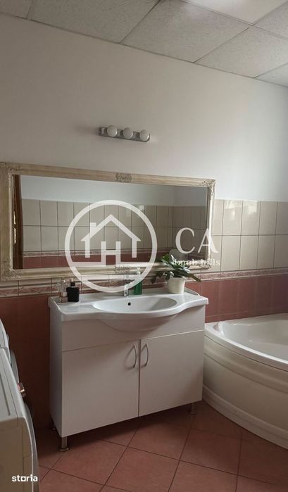 Casa P+M cu 4 camere de inchiriat în zona Centrală, Oradea