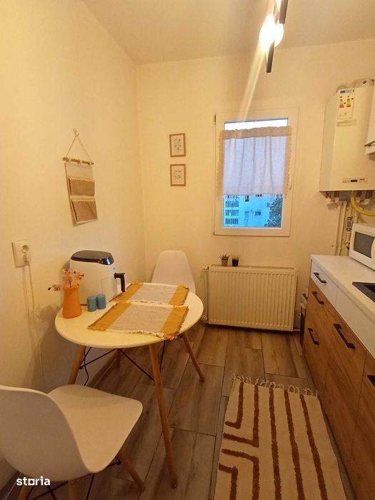 Apartament 2 camere de închiriat – Podu Roș | 2 minute de Palas