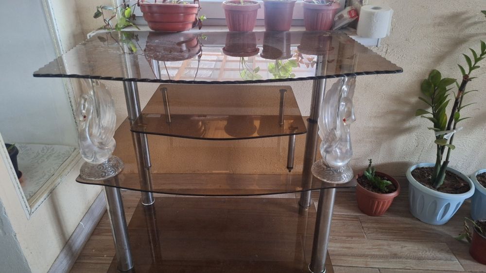 Подставка  телевизора