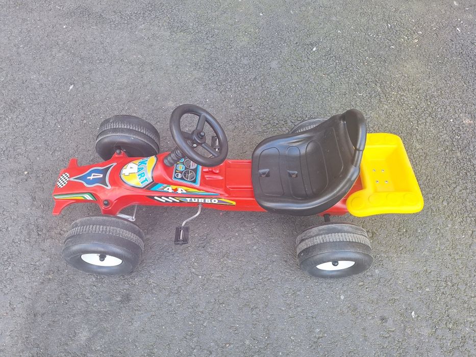 Cart cu pedale pentru copii