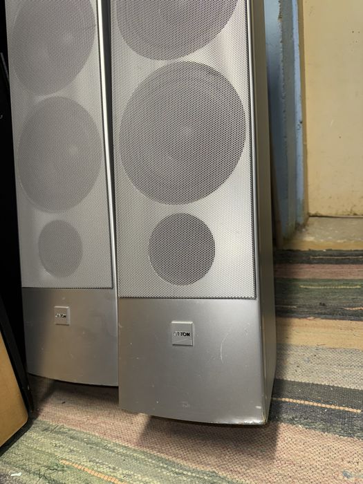 Canton LE-190 Тонколони