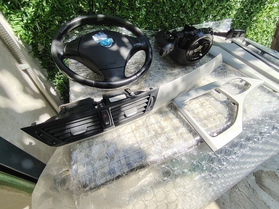 BMW x1 e84 фейслифт