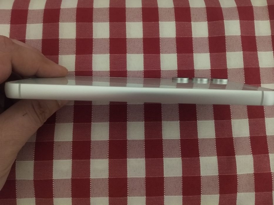 Samsung Galaxy S23 FE MINT