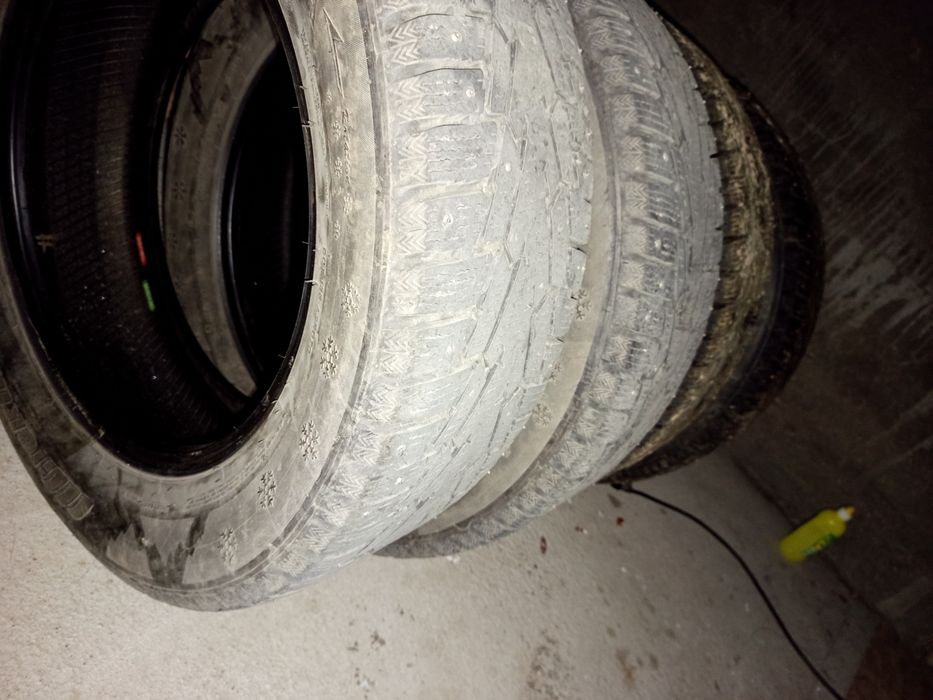 Продам зимние резины  17