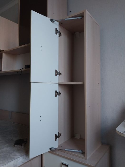 Двухъяросная кровать б/у