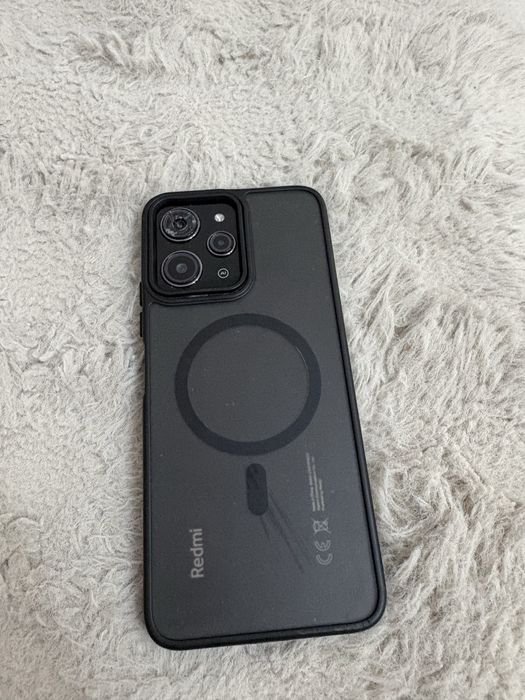 Продам 2 телефона Redmi 12