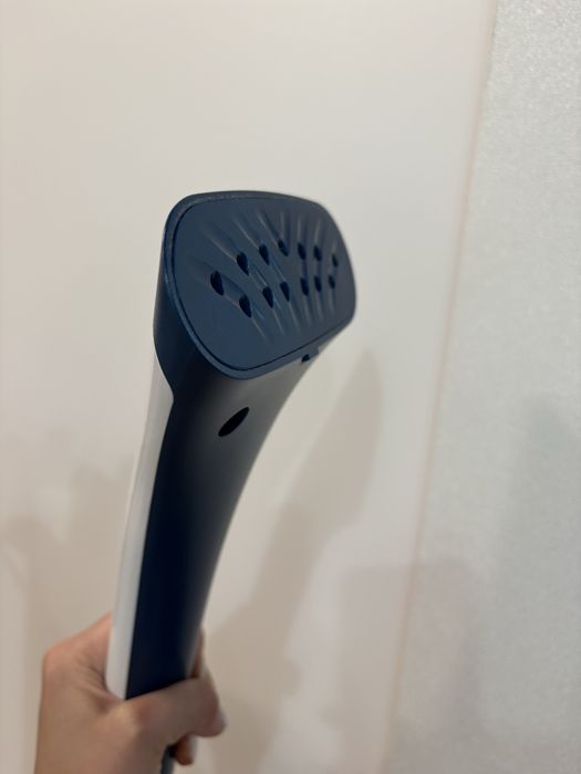 Вертикальный отпариватель philips GC527