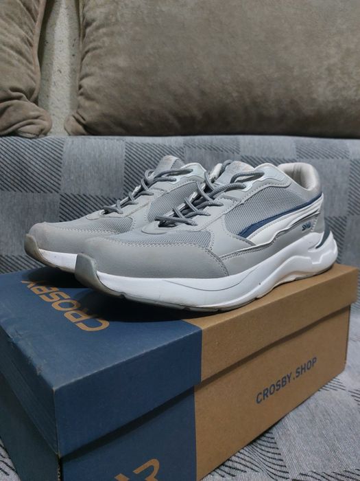 Продам Кросовки размер 41 почти новые