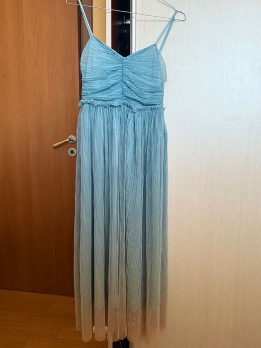 Елегантна дамска рокля