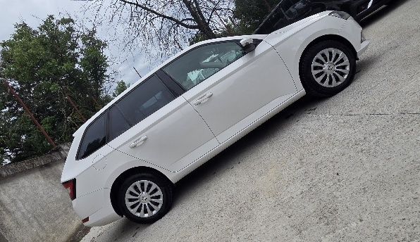 Skoda Fabia 2021 1.0 TSI 95 cp