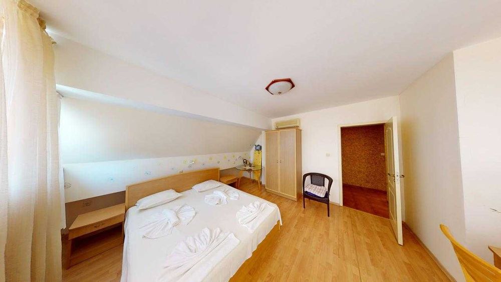 Продава се Тристаен апартамент в к.к. Слънчев бряг - 116 кв.м за 940 €/кв.м - Снимка #6