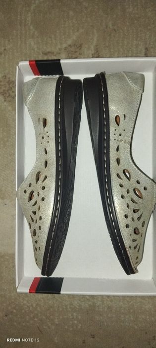Papuci de damă, mărimea 38