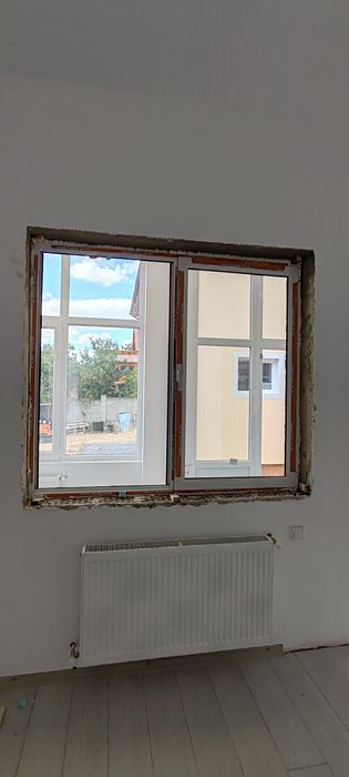 Termopane și Rulouri Exterioare