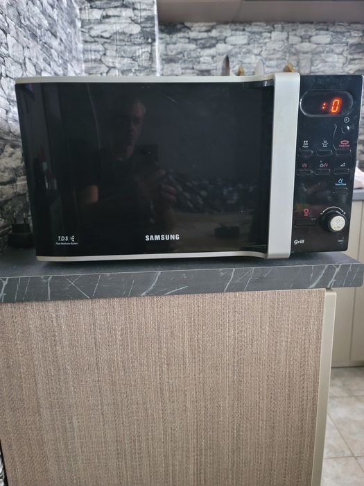 Микровълнова фурна samsung