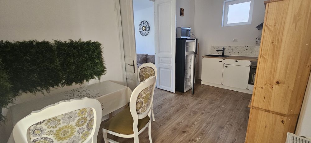 De inchiriat casa la pret de apartament!