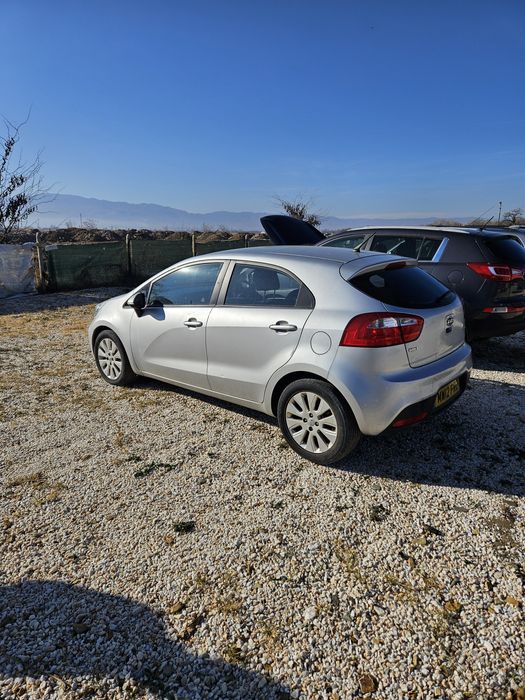 Kia rio,2012 год.на части