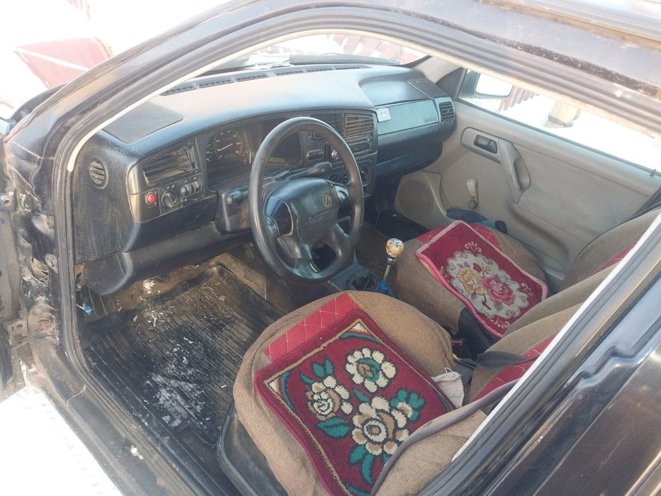 Продам машину Гольф