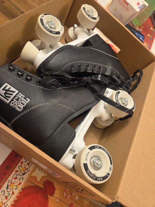 Patine cu Rotile KRF nr 37