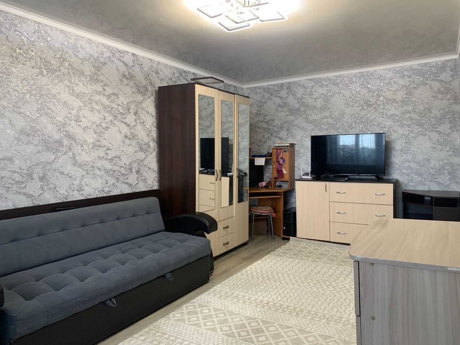 Продам 2-комн в 19 мкр