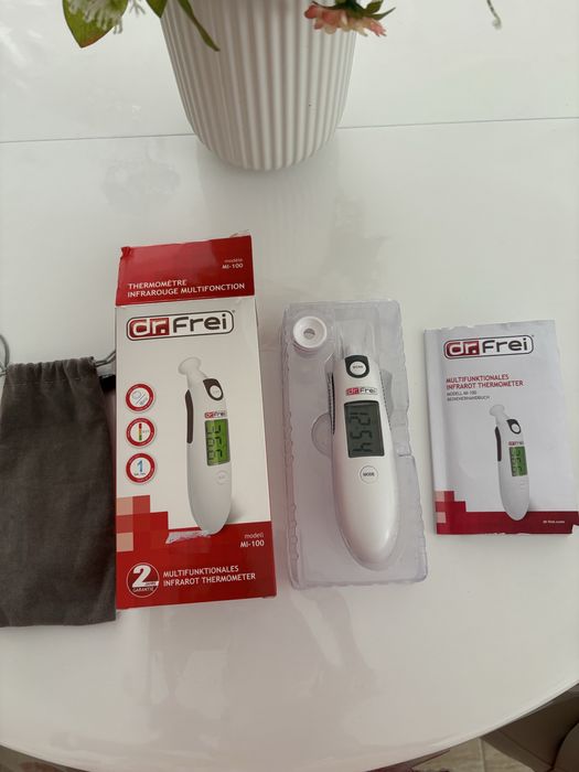 Безконтактен инфрачервен термометър