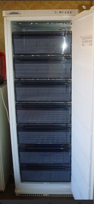 Вертикален фризер Siltal