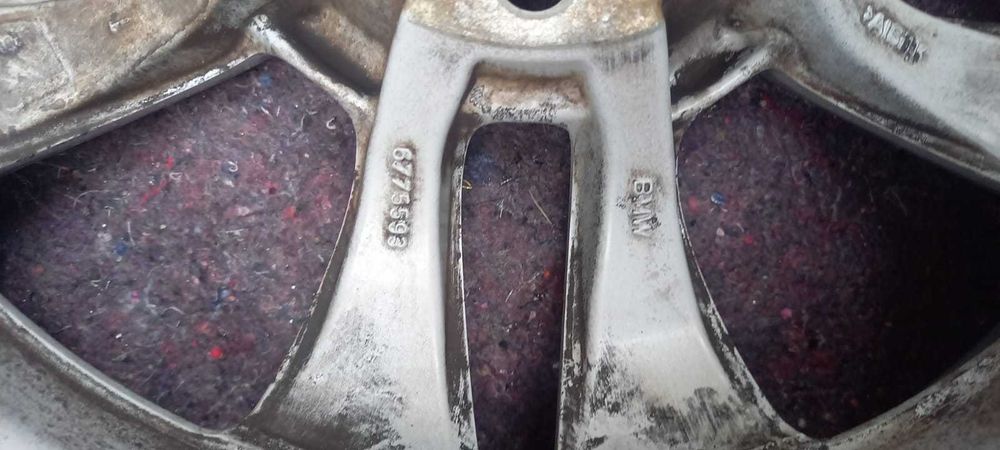 Оригинални алуминиеви джанти BMW 16'' 5x120 E90 ET34 – OEM 6775593