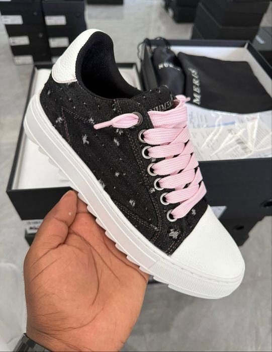 Adidasi Numeris Calitate Premium
