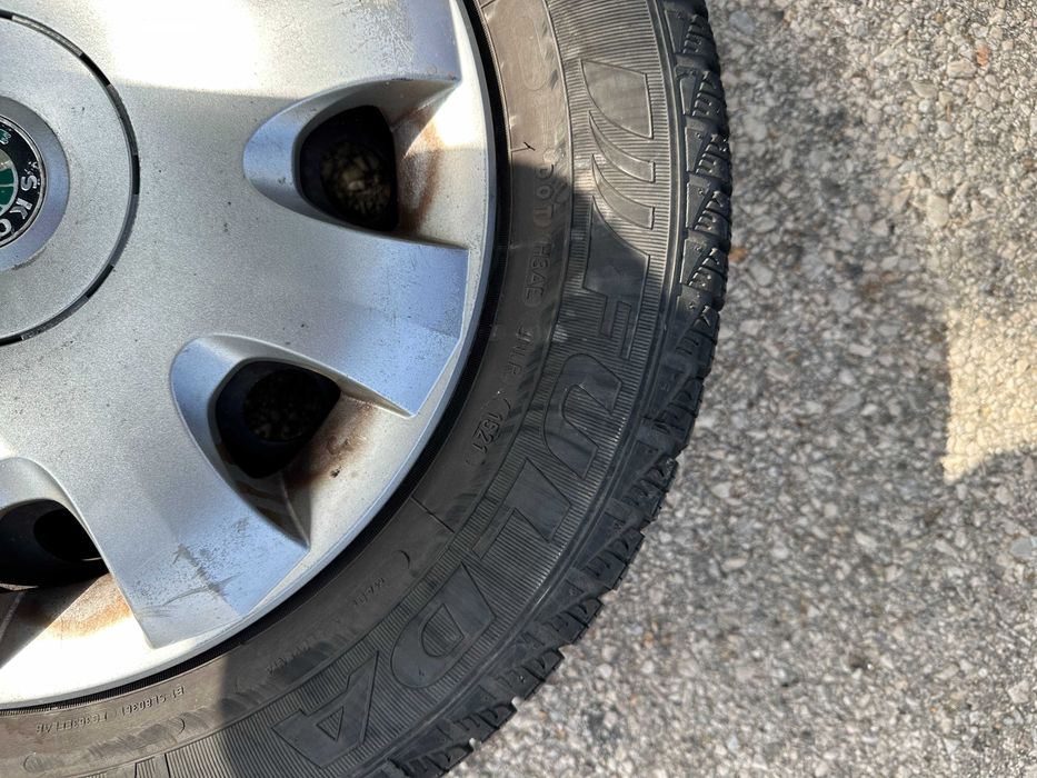 4бр. зимни гум 195/65/15 Fulda Montero