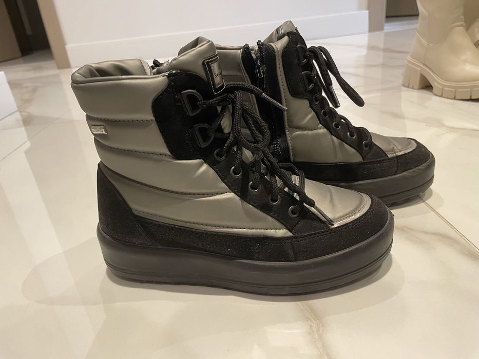 Боти с черно и сребърно