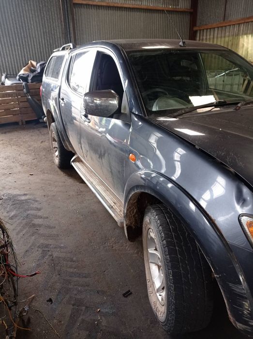 Mitsubishi L 200 2.5DID 136 kd