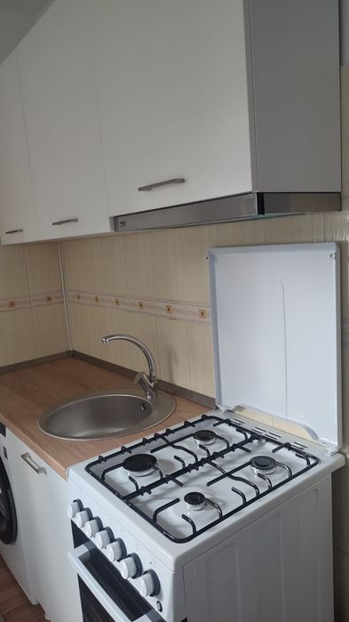 Apartament cu 1 camera la casa, zona centrala