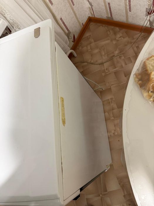 Продам электрическую плиту