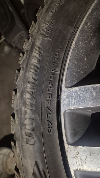 Шины с дисками продам
